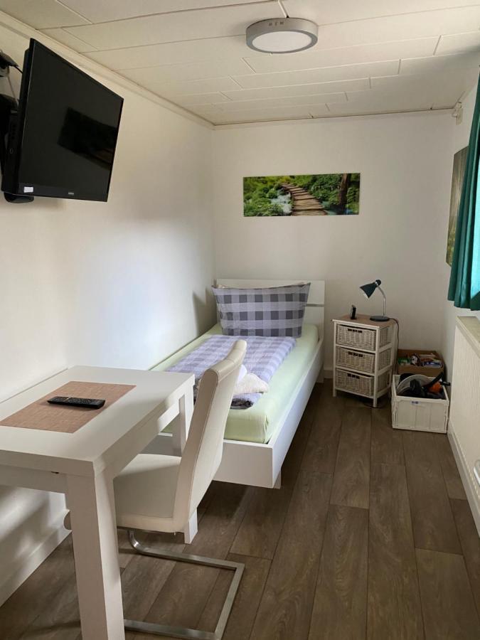 C&C Gaestehaus บุคเคอบวร์ก ภายนอก รูปภาพ